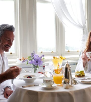 Breakfast-Room-Service-Image-1