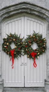 Old Entrance wreaths